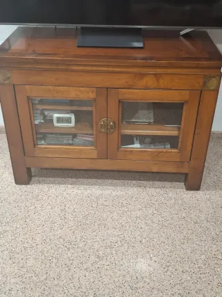 Mueble aparador TV madera y cristal