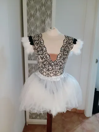 Disfraz Burlesque Mujer Negro y Blanco