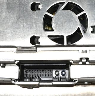 CARGADOR CD Mercedes-Benz Clase S (BM 221) Lim. (06.2005->) 3.5 S 350 (221.056) [3,5 Ltr. - 200 kW V6 CAT]