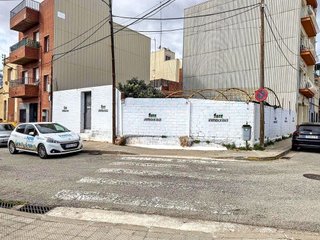 Terreno en venta en Ca n'Oriach en Sabadell