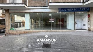 Local comercial en alquiler en Reina Victoria - Matadero en Huelva