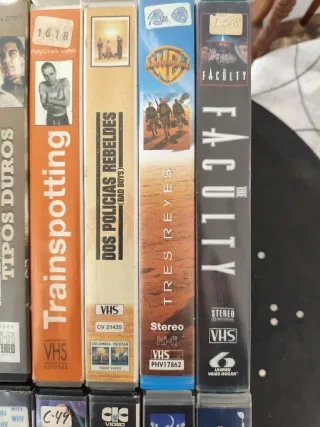LOTE VHS VARIADO