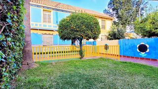 Local comercial en alquiler en Barrio de Ciudad Jardín en Málaga