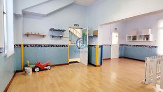 Local comercial en alquiler en Barrio de Ciudad Jardín en Málaga