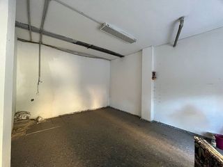 Local comercial en venta en Pajaritos - Plaza de Toros en Granada
