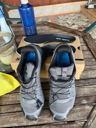 Zapatillas Salomon Trail Running Negras/Grises