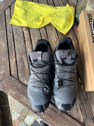 Zapatillas Salomon Trail Running Negras/Grises