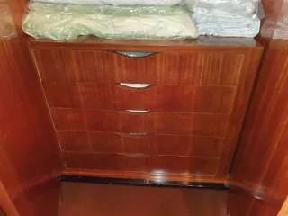 Armadio 6 ante in legno con specchi