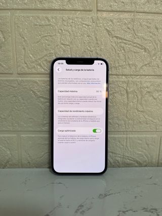 iPhone 12 Lila - Muy Buen Estado