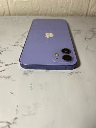 iPhone 12 Lila - Muy Buen Estado
