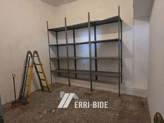 Garaje en venta en Mungia