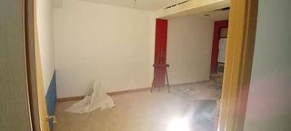 Local comercial en venta en San Mamés - La Palomera en León