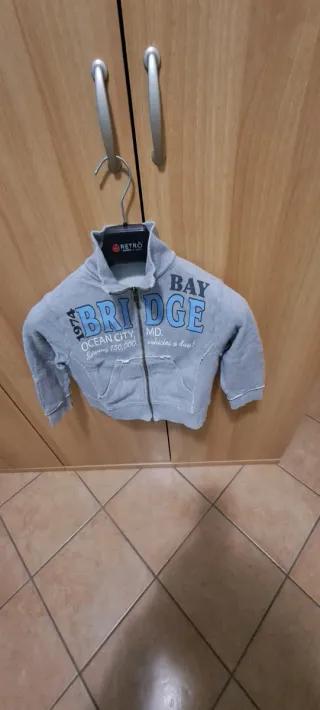 Felpa con T-shirt bambino tg. 4-5 anni