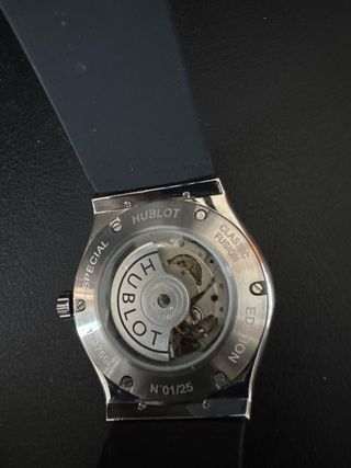 Reloj Hublot Automático Negro y Plateado
