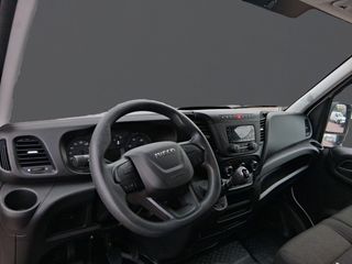 Iveco Daily 2.3 TD 35S 16 V L4H2 16 M3