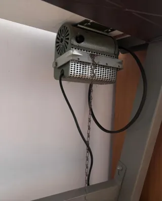 Máquina de coser Refrey 427 como nueva, impecable