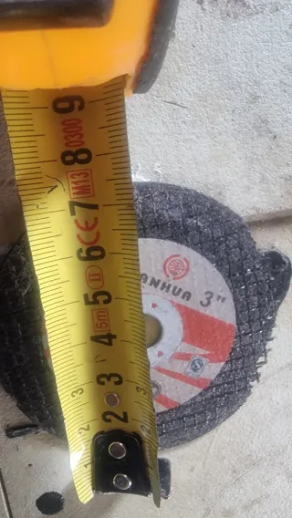 Amoladora a batería con maletín