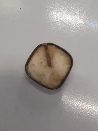 Antiguo camafeo broche porcelana B/N