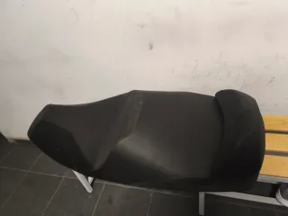 Asiento Piaggio MP3 500 350