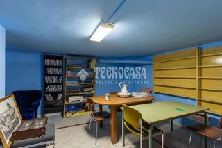 Local comercial en venta en Camino Viejo de Málaga en Vélez-Málaga