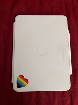 iPad 10ª Gen 256GB + Apple Pencil + Teclado