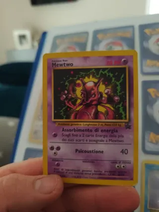 Carta Pokémon Mewtwo Base 70 HP