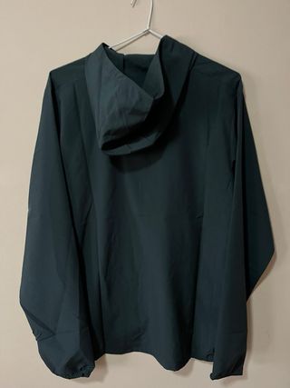 Chaqueta cortavientos Nike verde