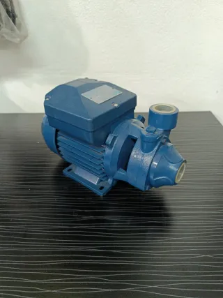 Bomba de agua 1"