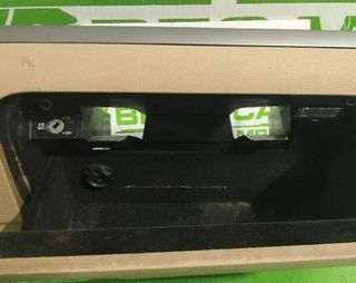 Guantera volkswagen 1k1857290 golf 1.9 tdi 119290