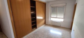 Piso en venta en Santa Cruz - Industria - Polígono Campollano en Albacete