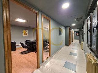 Oficina en venta en Milán - Pumarín - Teatinos en Oviedo