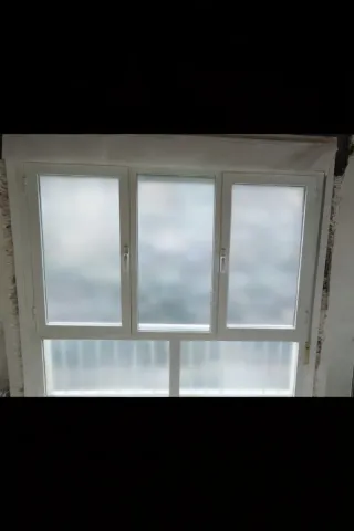 Ventanal aluminio doble cristal.