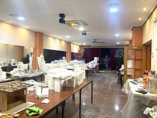 Local comercial en venta en El Alborgí en Paterna