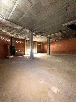 Local comercial en venta en Parque de la Bombilla-Pla de Rascanya en Llíria