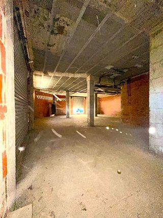 Local comercial en venta en Parque de la Bombilla-Pla de Rascanya en Llíria