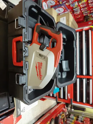 Sierra Circular Metal Milwaukee MCS 66