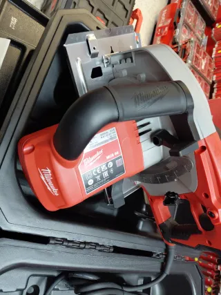 Sierra Circular Metal Milwaukee MCS 66