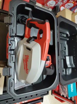 Sierra Circular Metal Milwaukee MCS 66