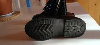 Botines charol niña negros