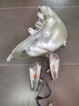 Faros Delanteros Kymco Gran Dink