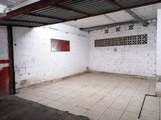 Garaje en venta en Els Pins en Blanes