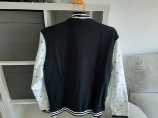 Chaqueta Universitaria Adidas Negra y Blanca Talla