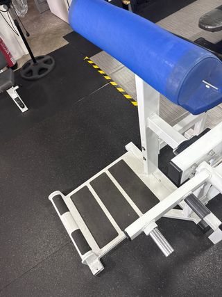 Máquina Curl Biceps y Triceps Adan Sport