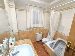 Chalet en venta en Yecla