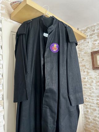 Túnica Nazareno Ruan Negro y Antifaz