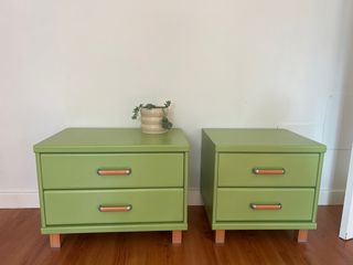 Mesitas de noche verdes (2 unidades)