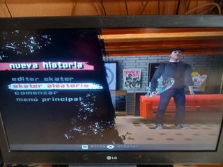 2 Juegos Wii: Mario Strikers y Tony Hawk