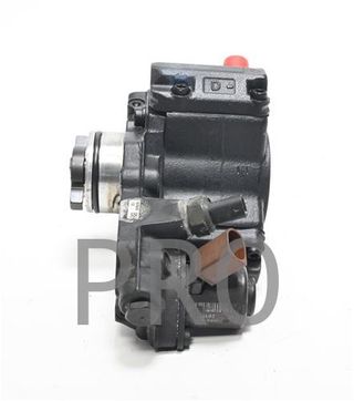 A 646 070 02 01 - BOMBA DE ALTA Mercedes-Benz Clase E (BM 211) Berlina (01.2002->) 2.2 E 220 CDI (211.008) [2,2 Ltr. - 125 kW CDI CAT]