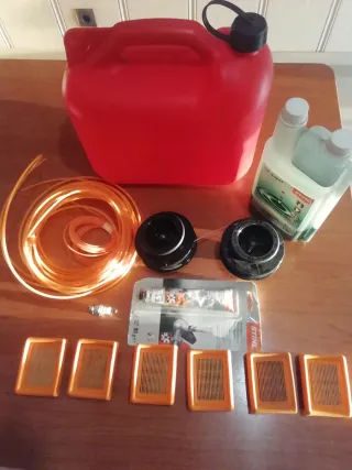Bidón gasolina STIHL y recambios
