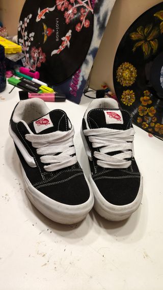 Zapatillas Vans Knu Skool Negras Plataforma Y2K